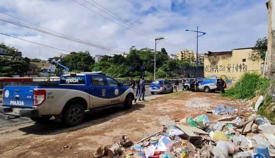 Imagem de Dono de sorveteria é morto com sinais de tortura e polícia acredita que ele se recusava a pagar "imposto do tráfico" no Pela Porco 