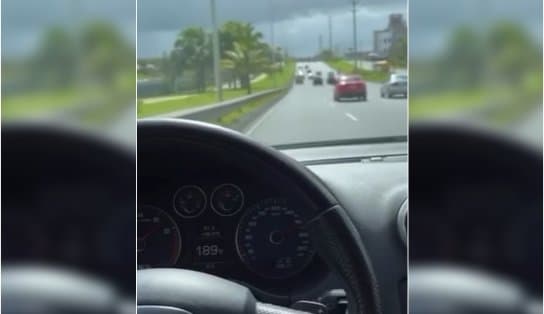 Imagem de Homem que desafia autoridades a 190 km/h na Paralela já foi preso com carro roubado; Transalvador se cala 