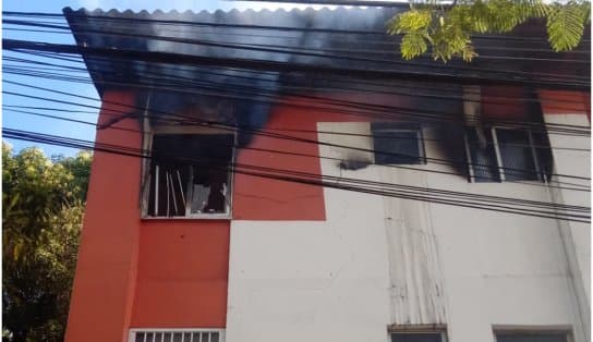 Imagem de Incêndio atinge apartamento no Engenho Velho da Federação, em Salvador; veja vídeo 