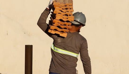 Imagem de Curso gratuito para pedreiros, eletricistas e pintores é oferecido pelo Senai e Coelba; veja como se inscrever  