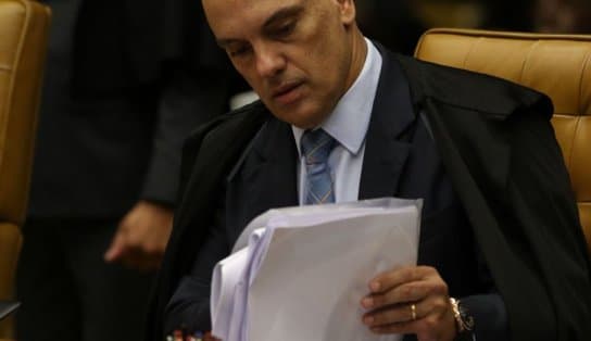 Imagem de Ministro Alexandre de Moraes toma posse como presidente do TSE; assista à cerimônia