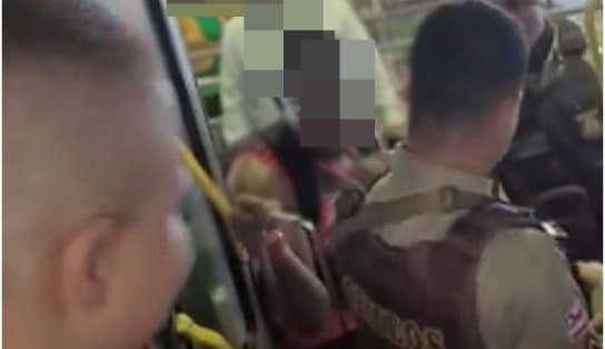 Imagem de Vídeo: policial militar agride torcedor do Vitória com tapa no rosto dentro de ônibus; “Vá, desça! Passa logo aí!”