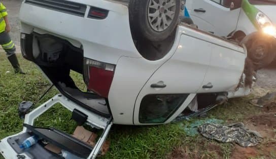 Imagem de Três bandidos que armaram falsa blitz para assaltar motoristas na Estrada do Coco são surpreendidos pela Rondesp e morrem 