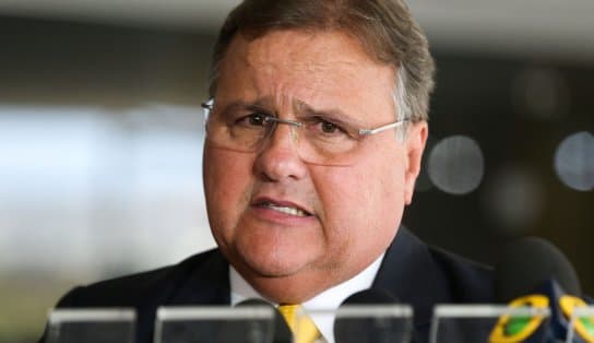 Imagem de No Instagram, Geddel bloqueia usuário e questiona: 'Você é pardo, tá sujo ou só mal lavado?'