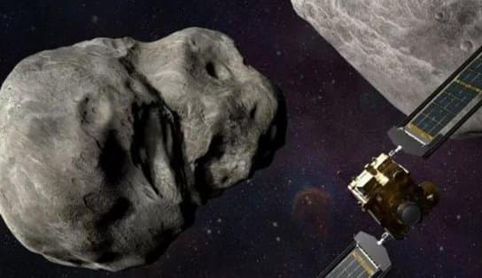 Imagem de Nasa manda foguete de R$ 1,5 bilhão para colidir com asteroide que tem a Terra como "alvo"  