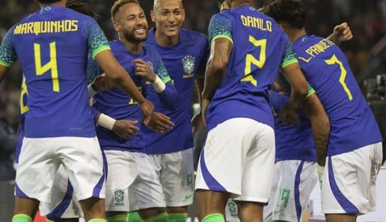 Imagem de Seleção goleia Tunísia em último amistoso antes da Copa; partida teve caso de racismo e expulsão