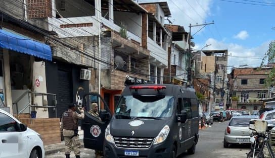 Imagem de Após tiroteio, granada é encontrada no Engenho Velho da Federação; Bope é acionado