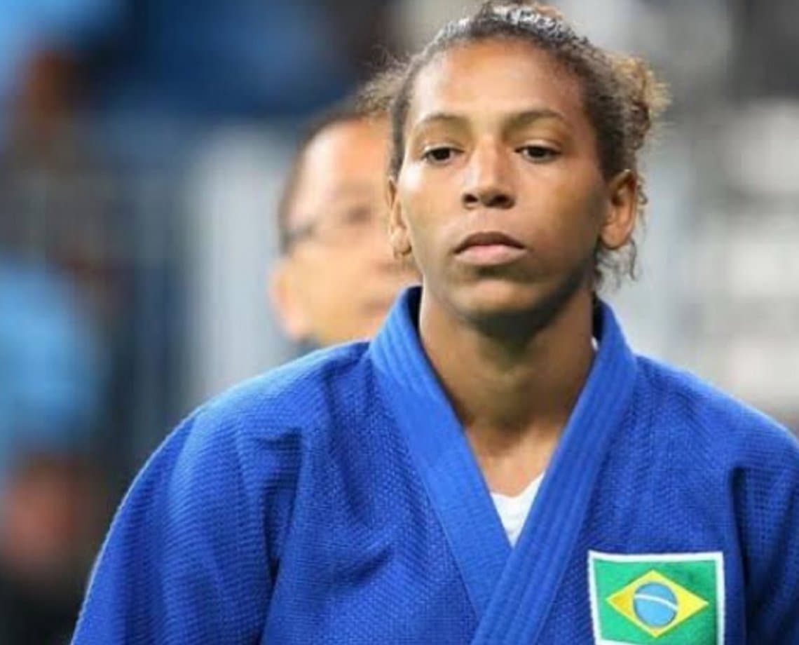 Pura emoção! Rafaela Silva é bicampeã mundial de judô após suspensão