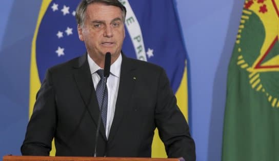 Imagem de TSE manda suspender propaganda que associa Bolsonaro ao canibalismo