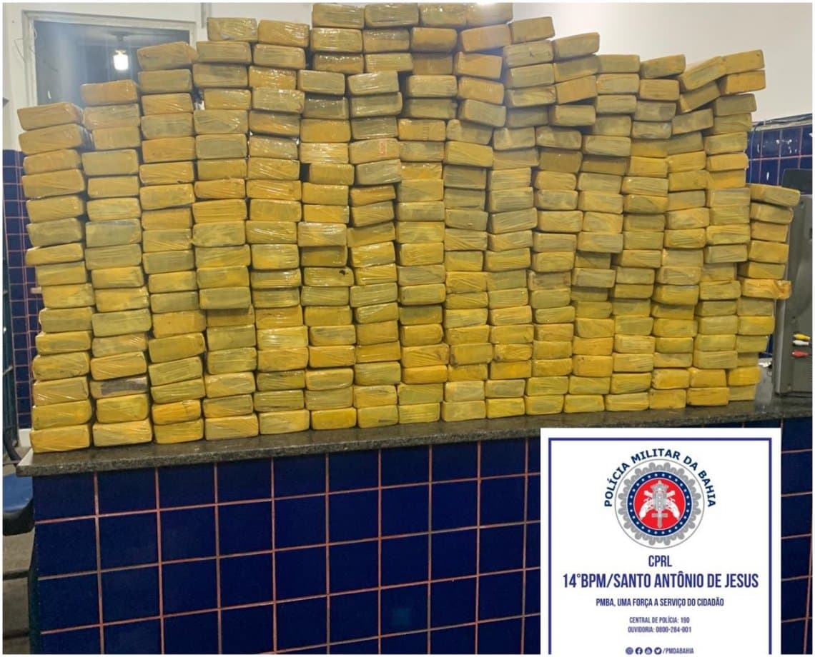 Polícia apreende mais de 300 kg de maconha no interior da Bahia; suspeito foi detido