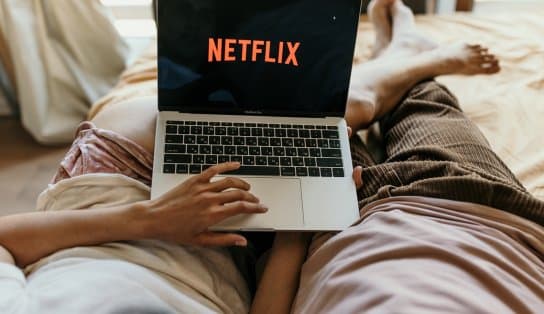 Imagem de Mais barato e com anúncios, Netflix anuncia novo plano de assinatura; veja os detalhes