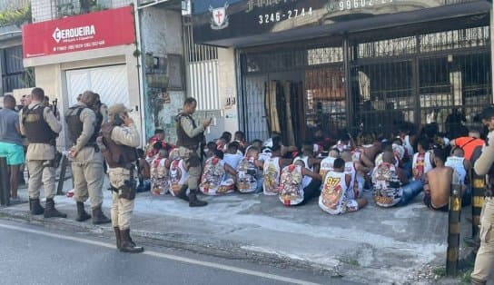 Imagem de Por tentativa de homicídio, Justiça acata denúncia do MP contra torcedores do Vitória