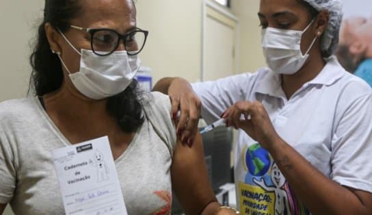 Imagem de Com esquema 'Liberou Geral', imunização contra Covid-19 continua nesta sexta-feira, em Salvador; veja onde se vacinar