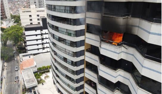 Imagem de Incêndio atinge apartamento em endereço de luxo de Salvador; assista  