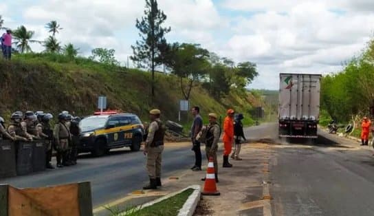 Imagem de Bahia amanhece sem estradas obstruídas nesta quinta, diz PRF