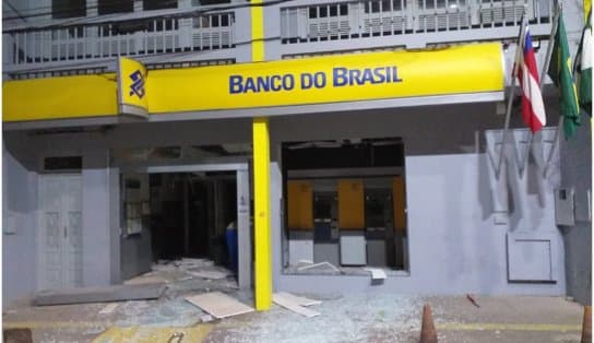 Imagem de Madrugada de terror: quadrilha explode três agências bancárias em Muritiba, no recôncavo baiano; assista