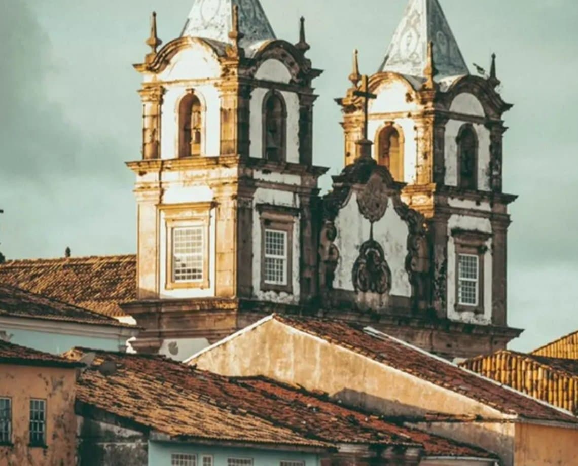 Cardeal admite à Igreja Católica ter abusado de jovem de 14 anos 