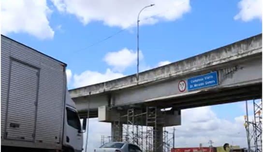 Imagem de Viaduto em Feira de Santana é interditado após terceiro acidente em 4 meses; veja vídeo