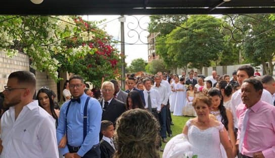 Imagem de Casamento coletivo leva 56 casais ao altar em Vitória da Conquista