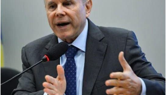 Imagem de Ex-ministro da Fazenda, Guido Mantega deixa equipe de transição de Lula e critica "tumulto" de adversários