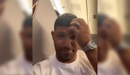 Imagem de Ex-jogador da Argentina, Aguero 'sofre' em voo cheio de brasileiros: "toda a viagem assim"; veja vídeo