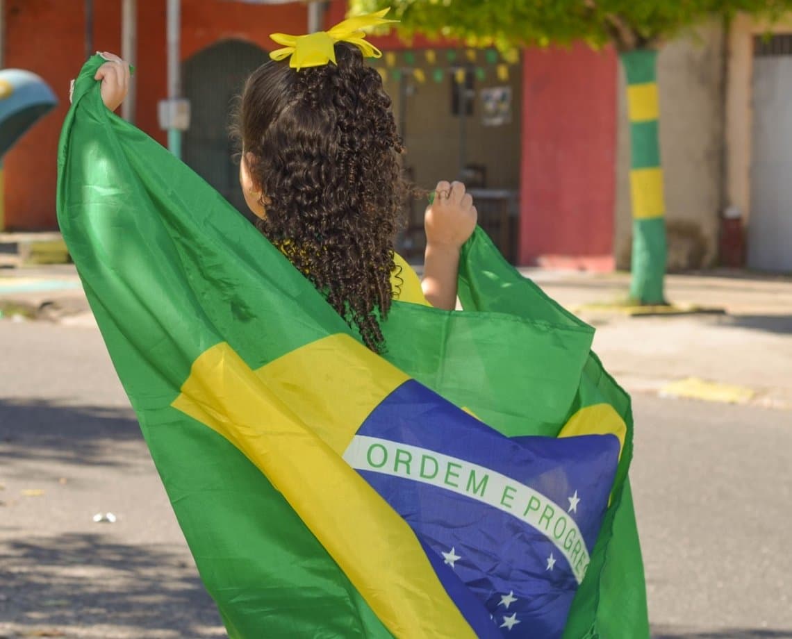 Bandeirão da Copa ganha ruas da Cidade Baixa  na tarde deste sábado; concentração será Largo de Roma 