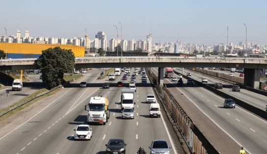 Imagem de Anote aí! Auxílios Caminhoneiro e Taxista serão pagos neste sábado; confira calendário 