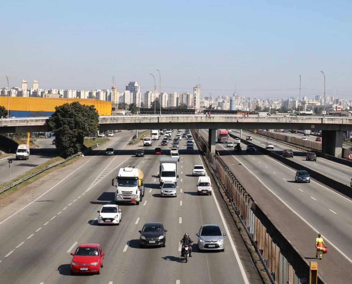 Anote aí! Auxílios Caminhoneiro e Taxista serão pagos neste sábado; confira calendário 