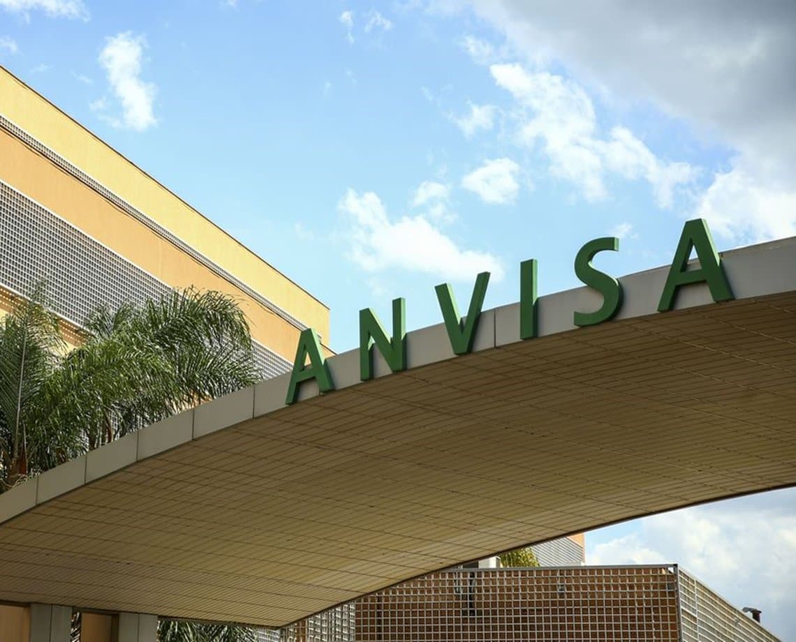 Anvisa aprova venda de remédio para Covid-19; medicamento é vendido com receita